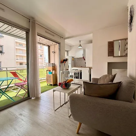 Lejlighed Le Fregate By Apirent #terrace #airconditioning #wi-fi Cannes
